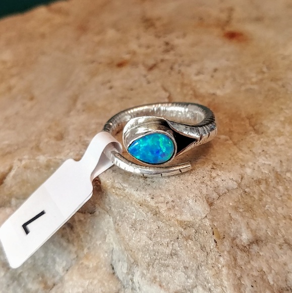 🆕💠Blue Opal Ring - Picture 3 of 3